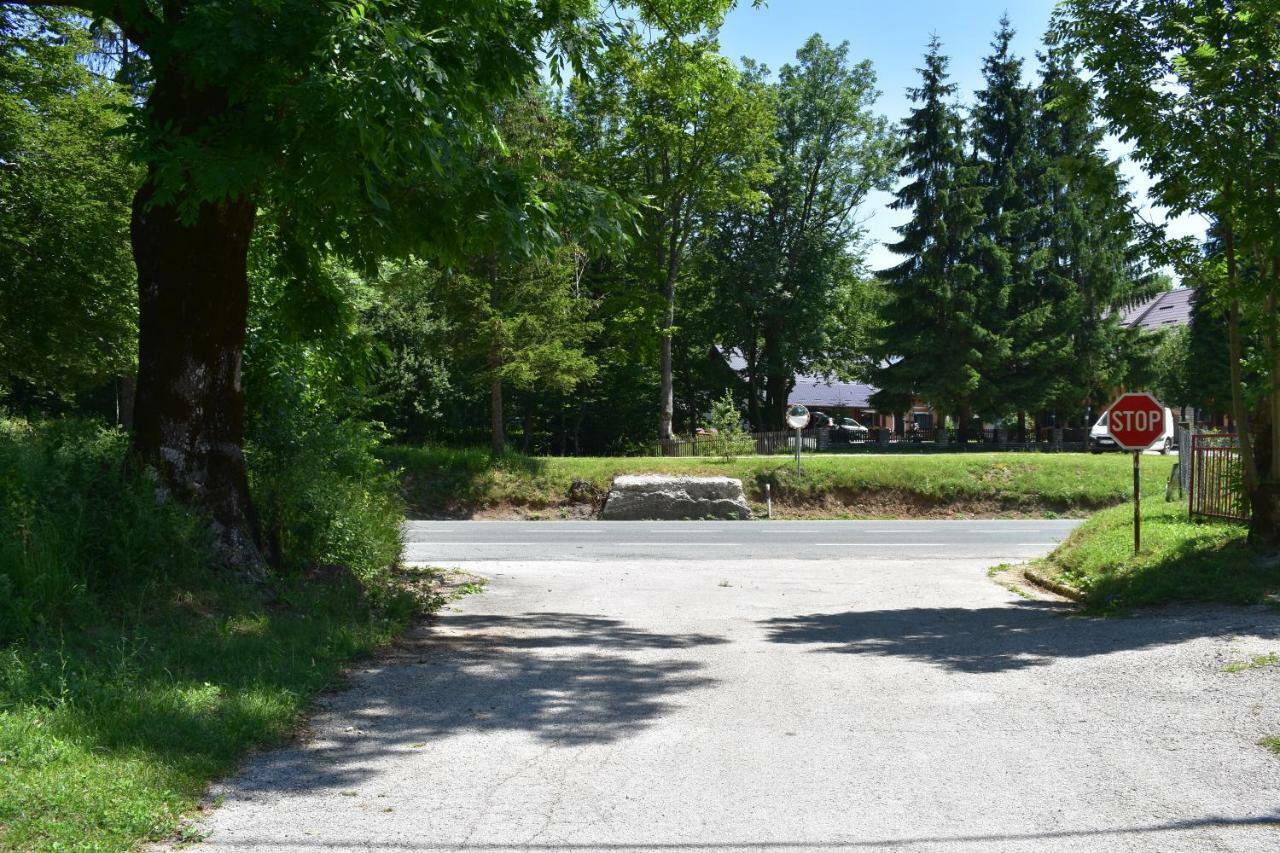 Pensjonat Plitvice Panta Rei Plitvička Jezera Zewnętrze zdjęcie